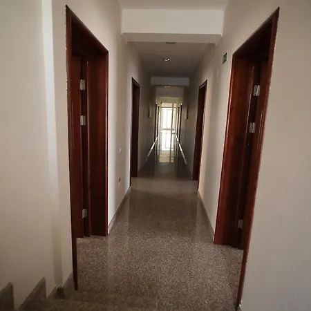 Santorini De Inchiriat Mamaia Nord Guest house Navodari