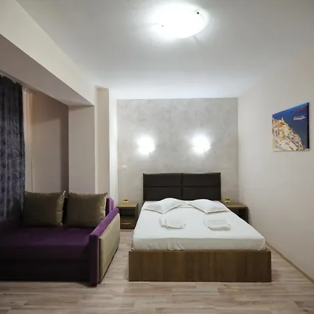 Santorini De Inchiriat Mamaia Nord بيت ضيافة