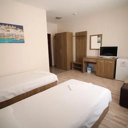 Santorini De Inchiriat Mamaia Nord Guest house Navodari